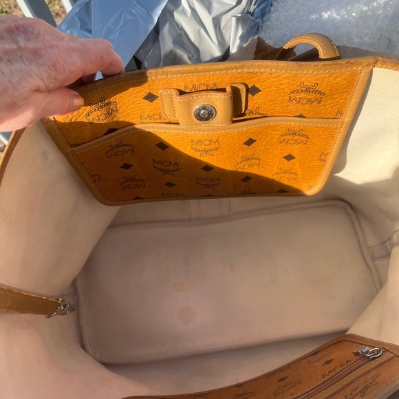 MCM Visetos Croc-embossed Green Central Stripe Shoulder Bag Tote - Picture 7 of 12